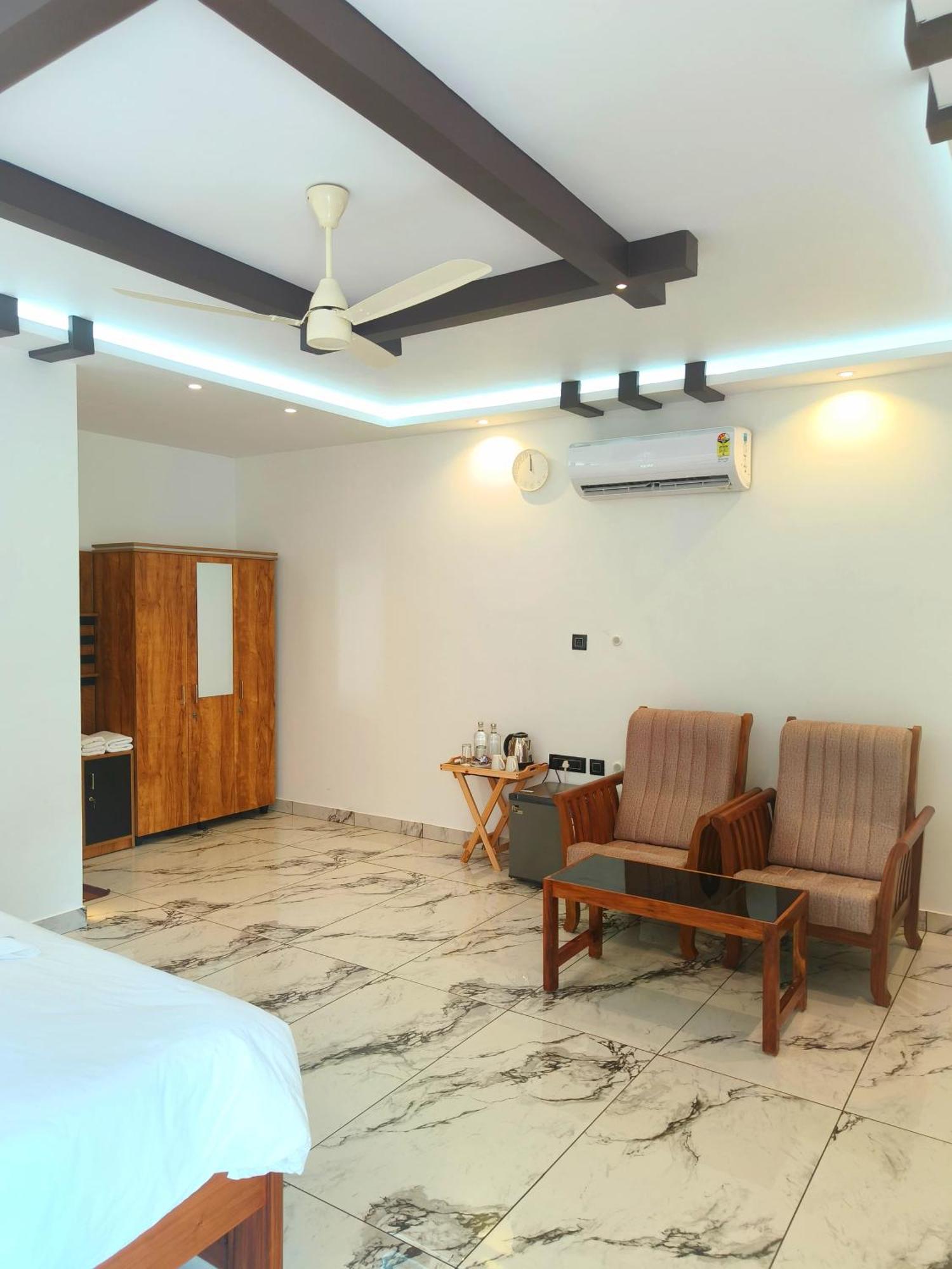 Wavealokam Beach Retreat Varkala Ngoại thất bức ảnh