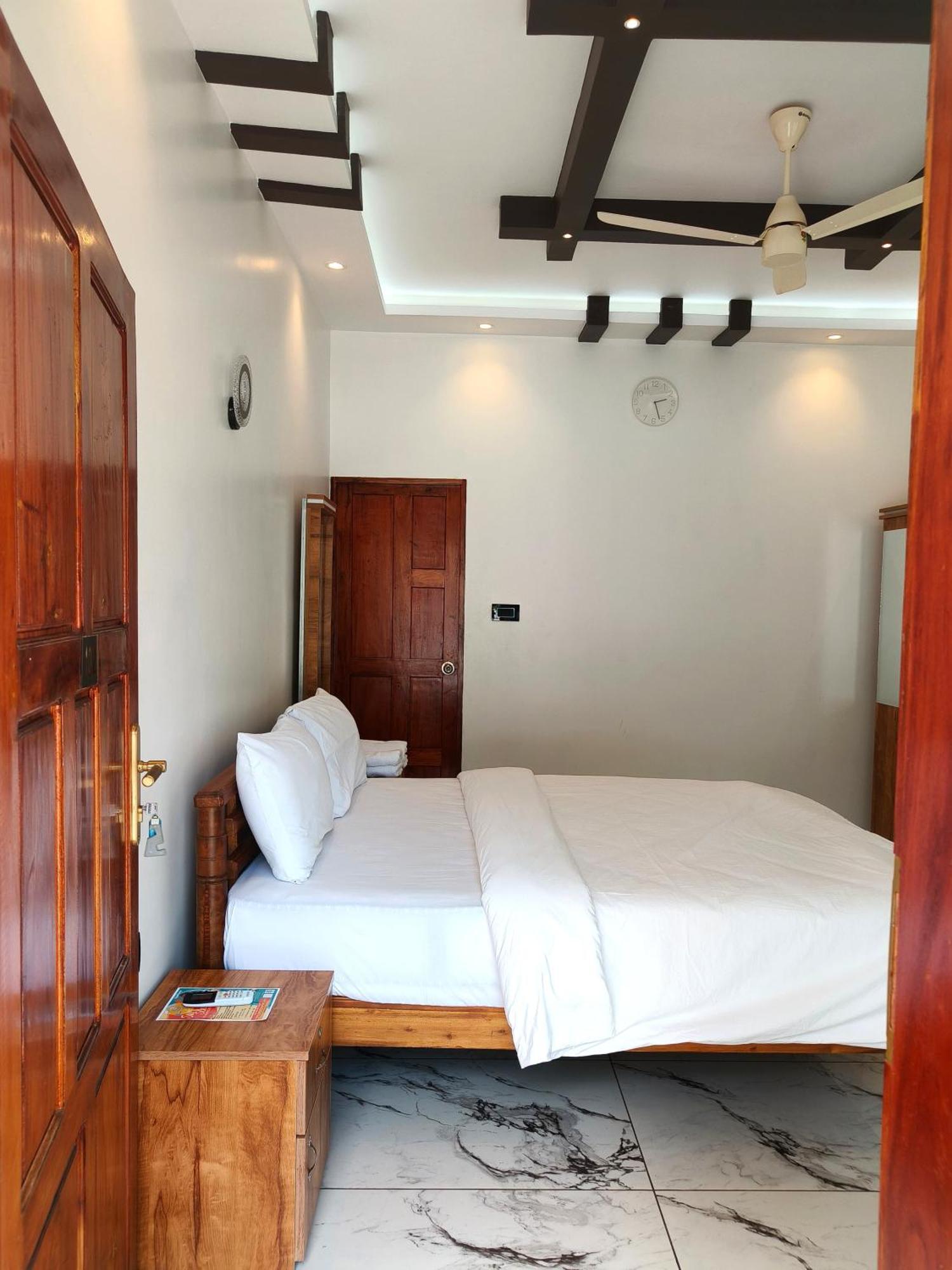 Wavealokam Beach Retreat Varkala Ngoại thất bức ảnh